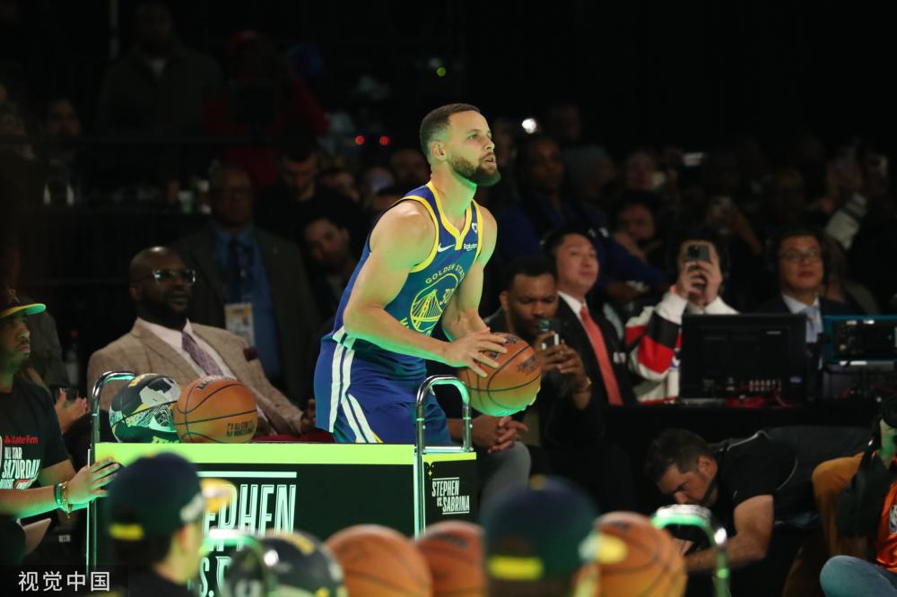 在这场比赛 在这场比赛