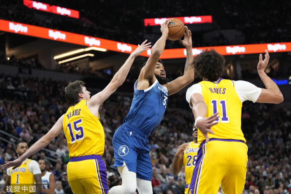 黄雅琼和郑 黄雅琼和郑